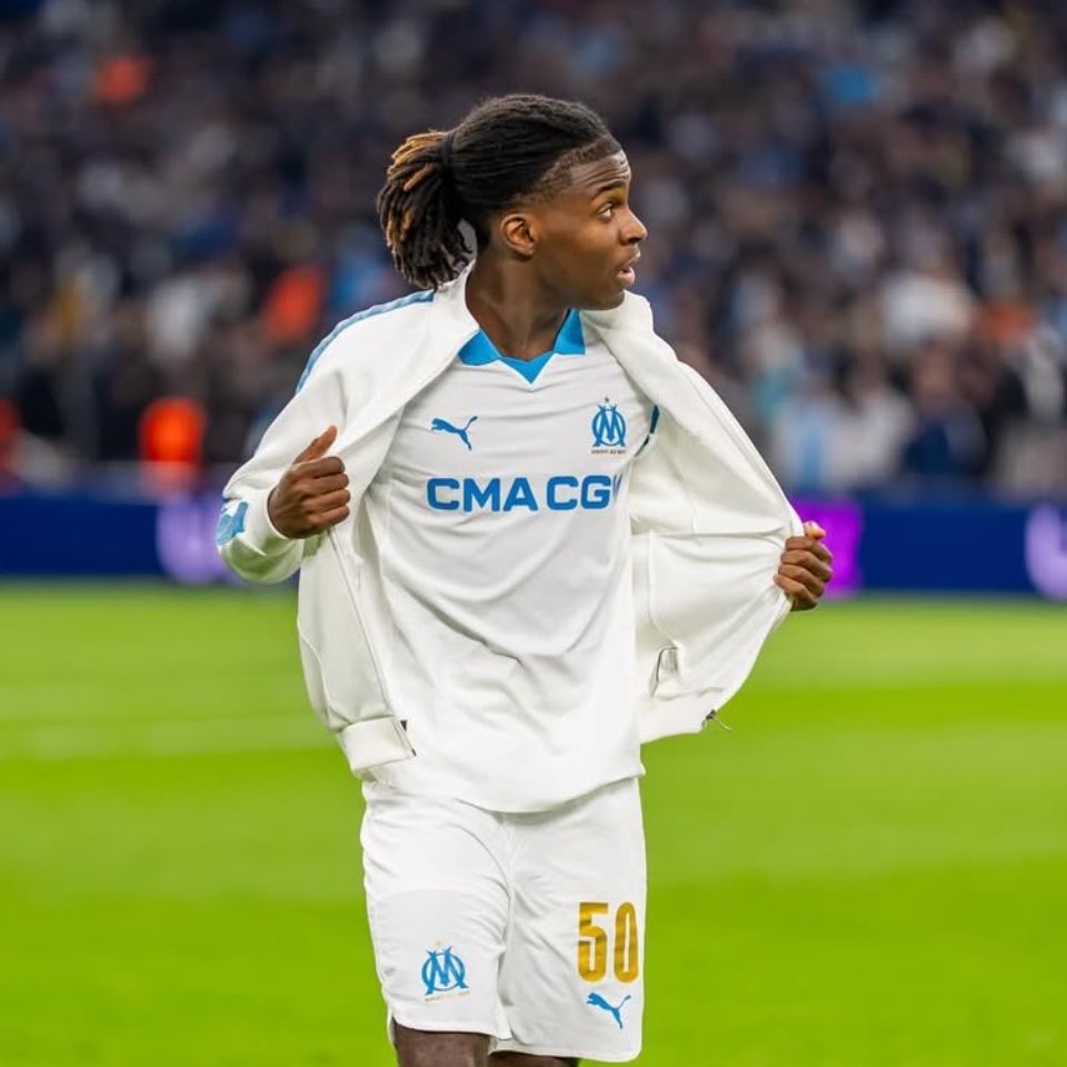 GuillaumeTarpi's tweet photo. 🔹Accord entre l’OM et Sassuolo pour Darryl Bakola ! Transfert de 10M€. (@DiMarzio) #TeamOM https://t.co/8lUWySCuRa