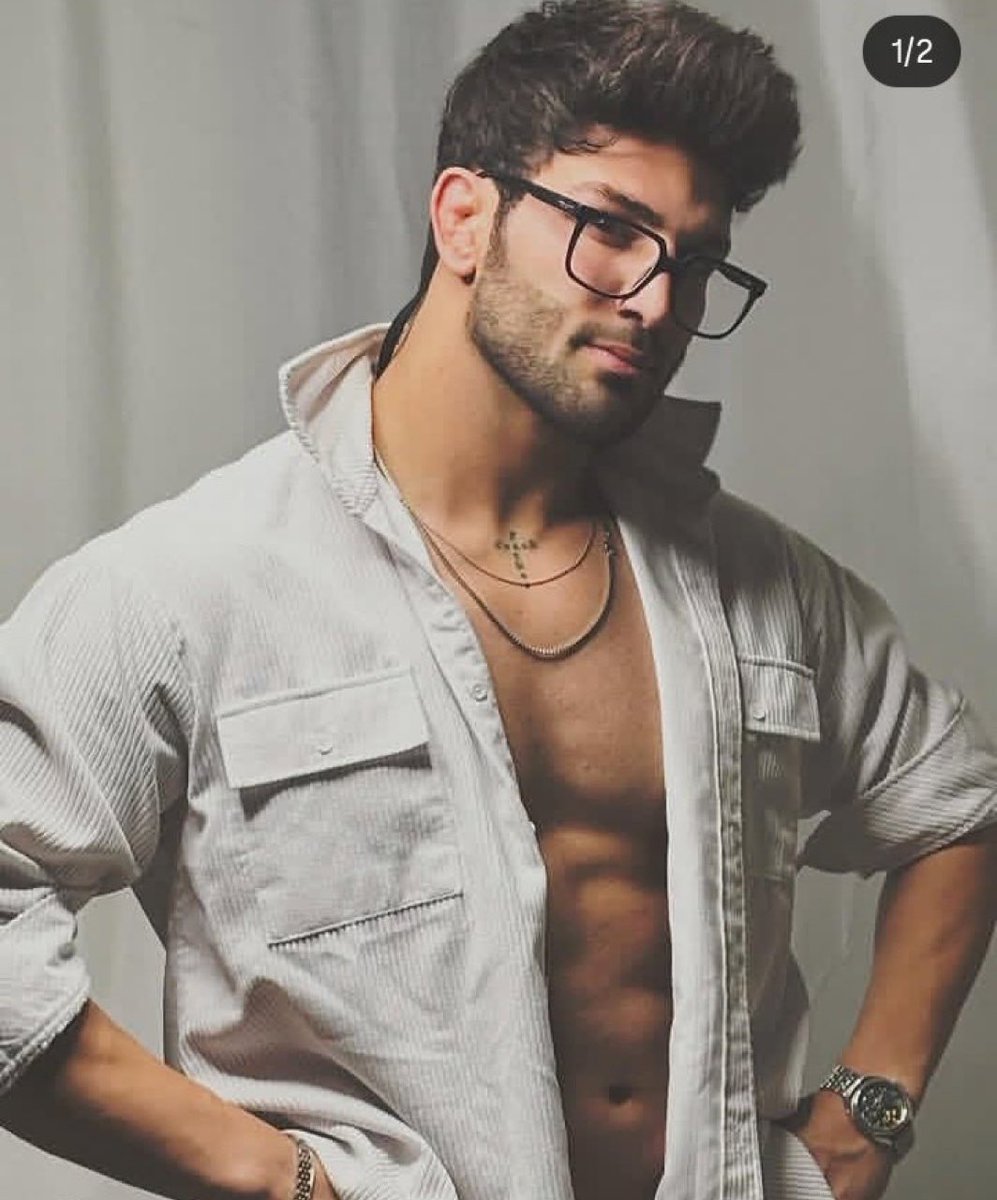 امیرحسین آذرپیرا
#امیرحسین_آذرپیرا 
۲۴ساله
اصفهان
در خطر اعدام