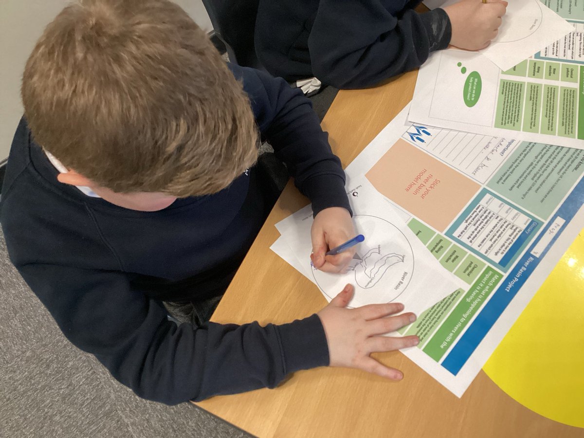 Miss Griffiths tweet media