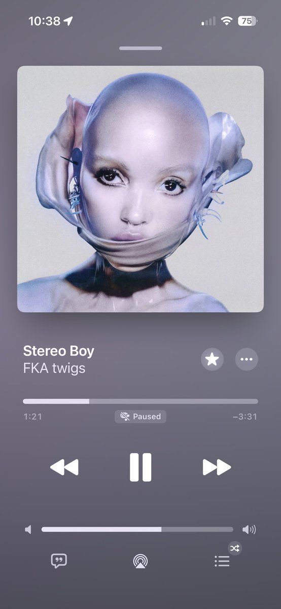 zander2187's tweet image. this is still one of twigs’ best songs. truly a 2025 soty contender