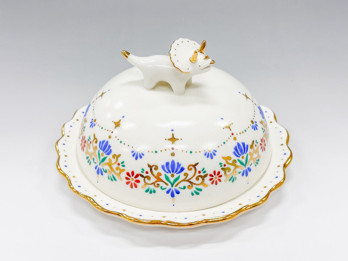 Takayama_Maaya's tweet image. 藝大卒展からたくさんフォローして下さってありがとうございます🦕🫧

最近の恐竜たちの作品載せておきます〜💫