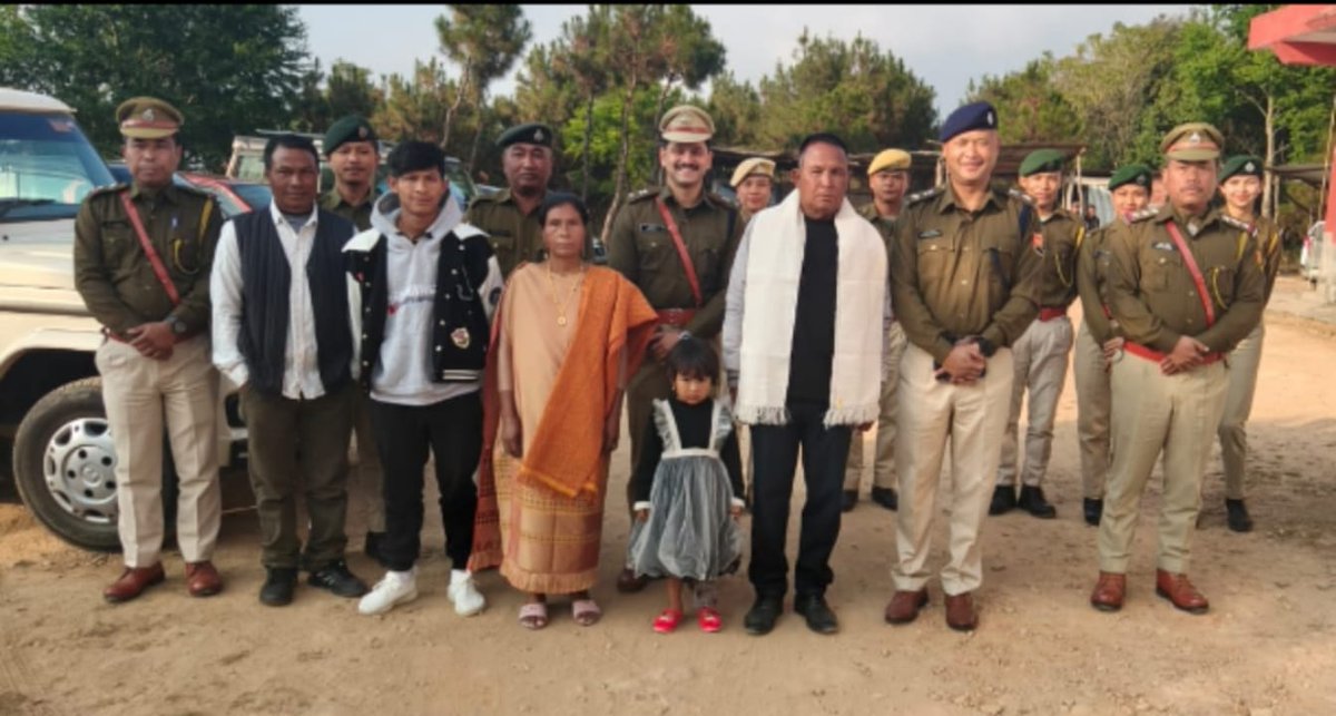 A pension parade was held in honour of HC C.K Sangma on his retirement from active service. The Department wishes him a happy post retirement life. Jai Hind.
<a href="/MeghalayaPolice/">Meghalaya Police</a>