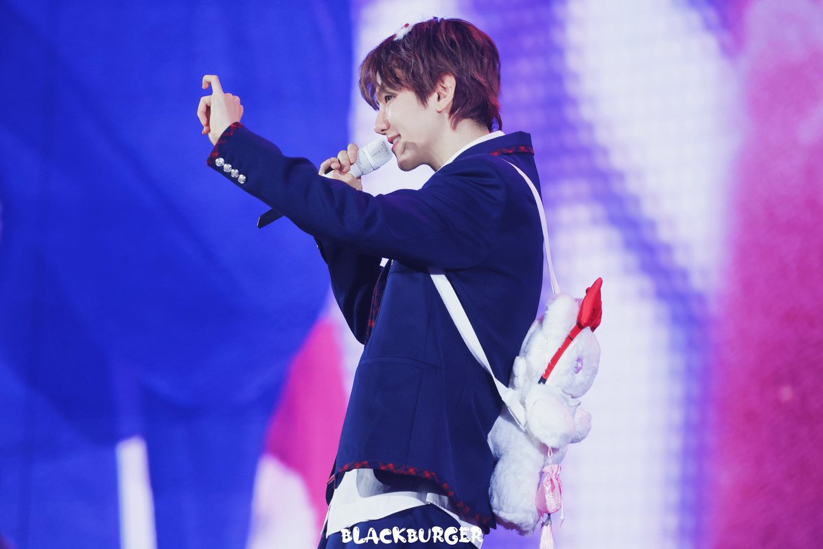 0104
약속！
오래오래행복하자 우리❤️
<a href="/B_hundred_Hyun/">Baekhyun_EXO</a> <a href="/INB100_official/">INB100_official</a> 
#BAEKHYUN #백현 #변백현 #ベッキョン
#큥_데뷔14주년_축하해 
#14YearsWithBaekhyun