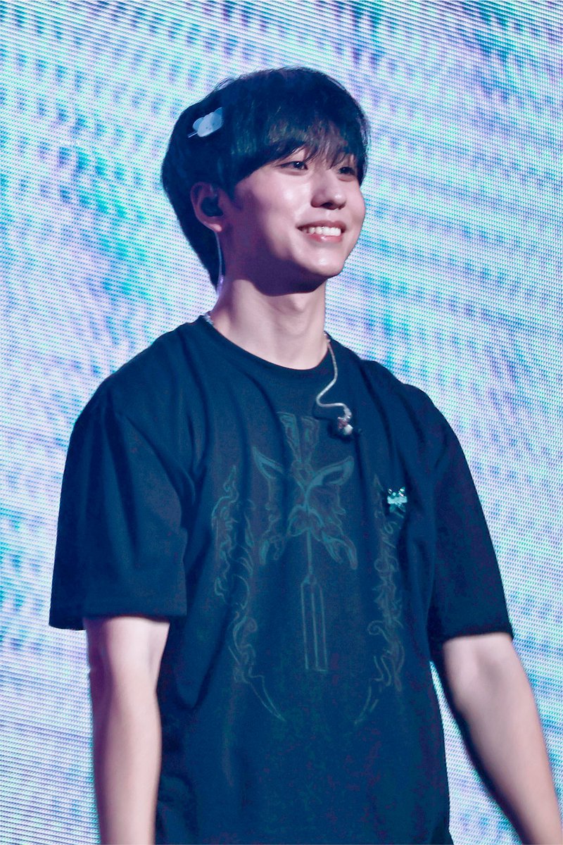 리이피! tweet media