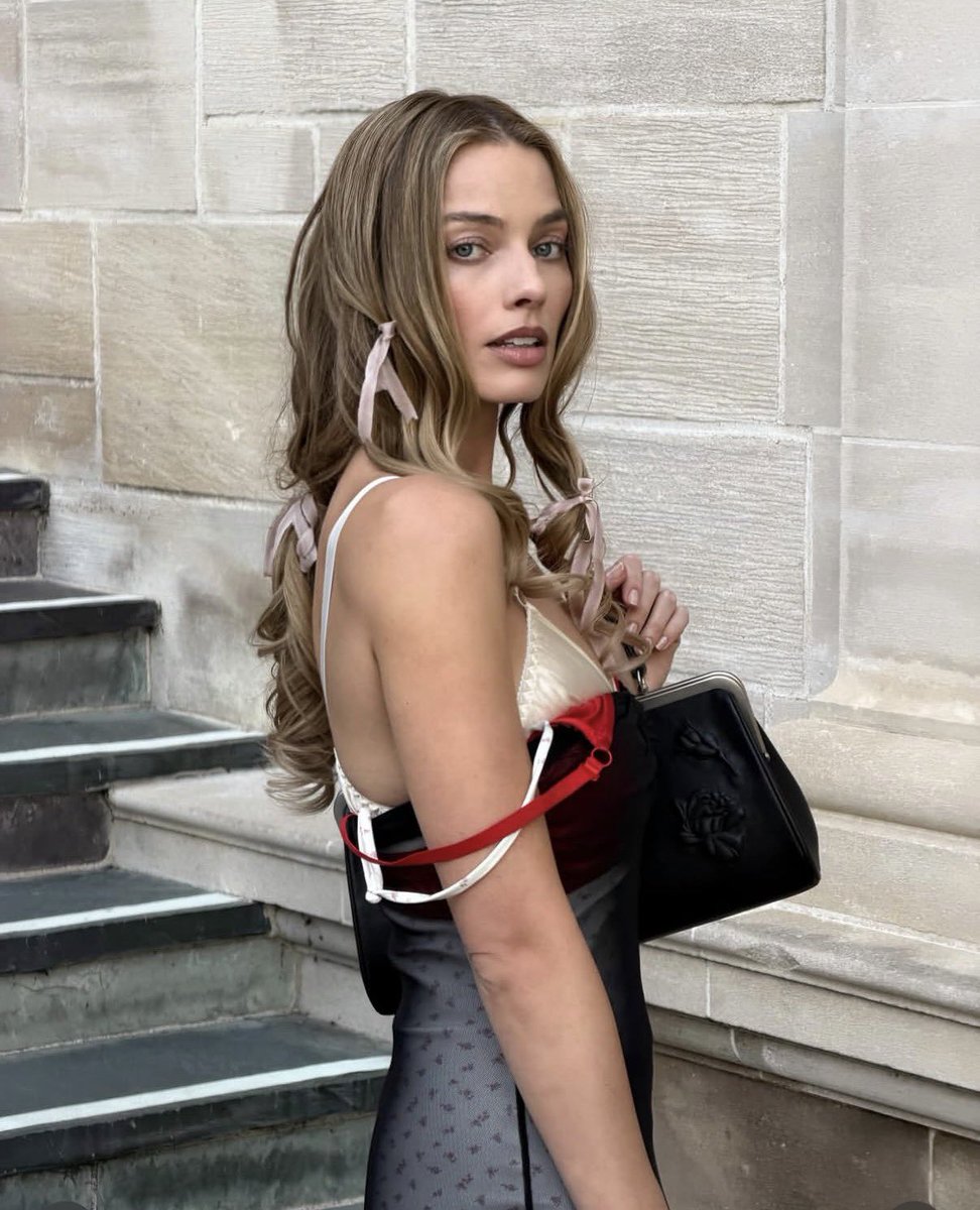 celebpostings tweet media