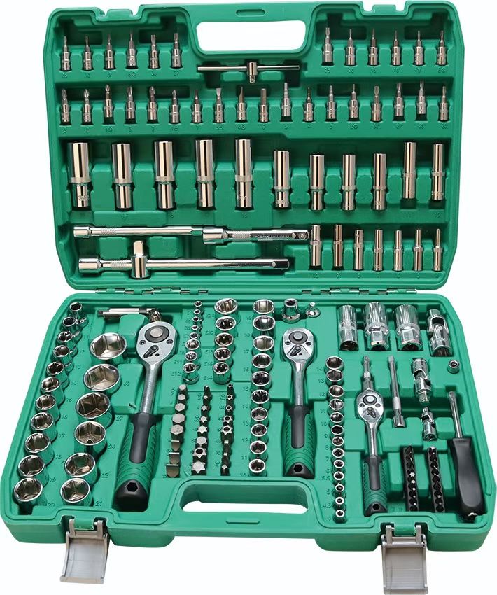 power_welder's tweet photo. AUTO repair #auto_repair #toolset #toolbox https://t.co/evHrANg4hU