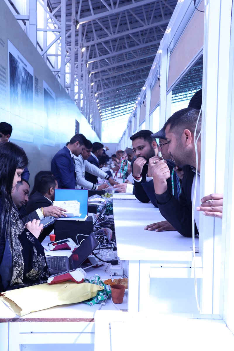 ICAIWOFA's tweet photo. It’s finally here!
The rush says it all. #ICAIWOFA 2.0 has begun with full force at the registration desk. Get ready for a phenomenal start to the world's premier accounting मंच.
Let’s go!
📍 Greater Noida
📅 30 Jan – 1 Feb 2026
#Wofa2 #GlobalICAI https://t.co/kJVAkfp0Da