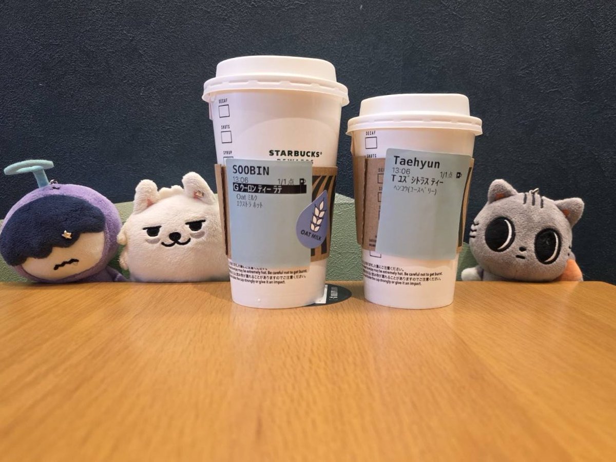 kanTe_TXT's tweet photo. 久しぶりのランチ！
めぐちゃん、いつもありがとう😊✨

雑誌買っちゃった
ページ数多いし、内容最高💖 https://t.co/NbAuYi3i6t