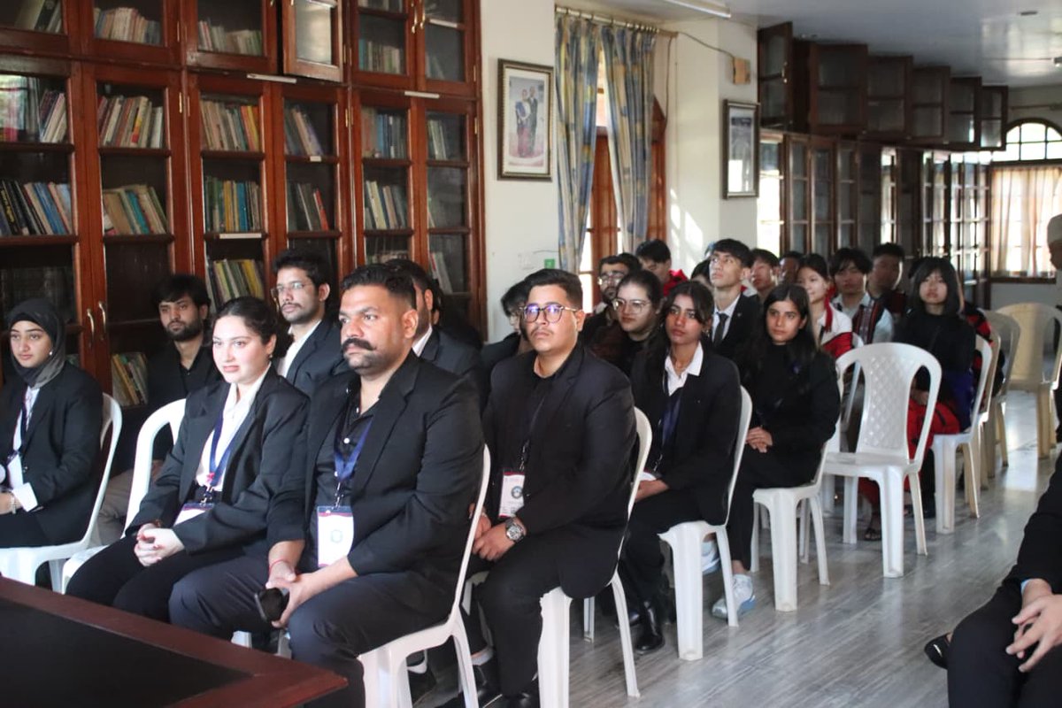 NagalandNit's tweet photo. 🇮🇳 Ashtalakshmi Darshan Youth Exchange Programme
📅 Day 4 | 20 Dec 2025
Participants interacted with Dr. S. C. Jamir, discussing Article 371(A), Naga society &amp; governance. The day concluded with academic sessions on Assam’s culture, economy &amp; entrepreneurship. https://t.co/i19uQM8oo6