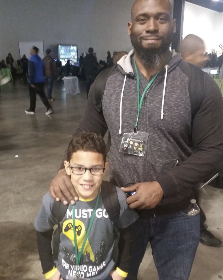 KingReySr tweet media