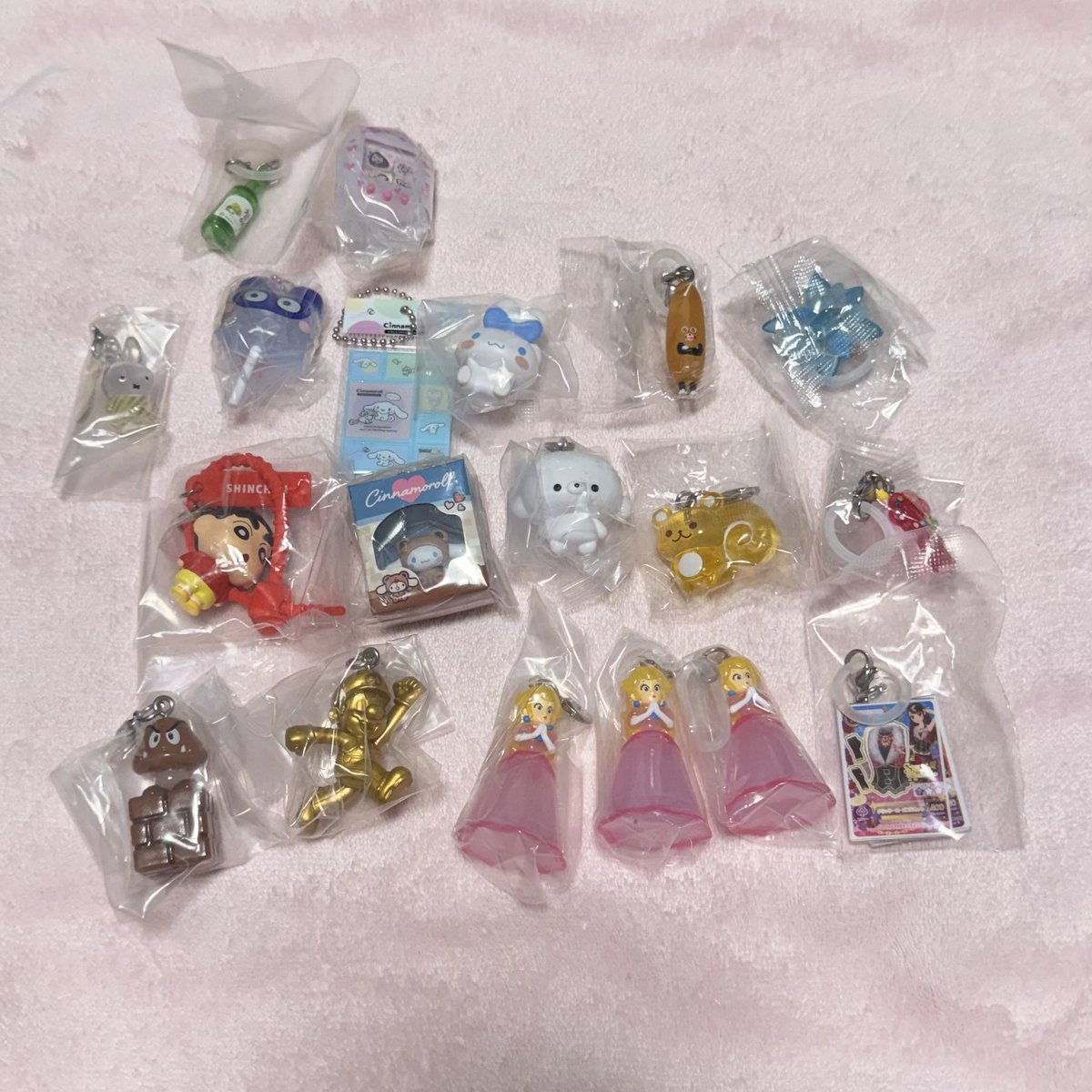 うささ tweet media