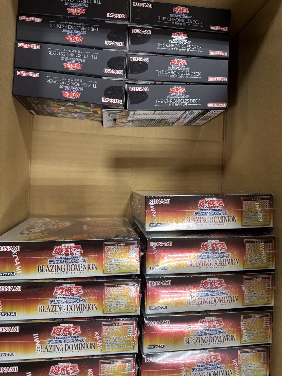 先週発売の大人気です遊戯王「ブレイジングドミニオン」とデッキ再入荷