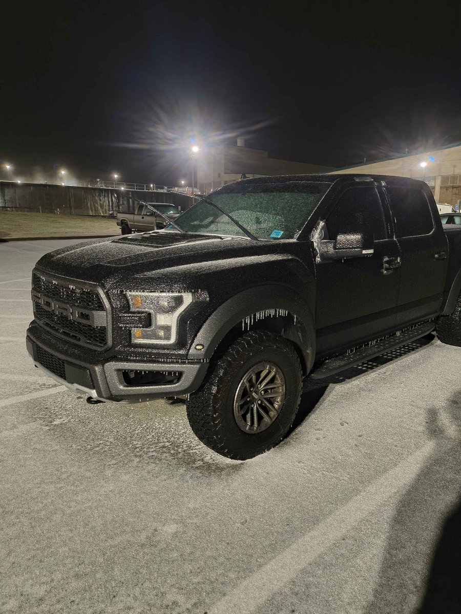 🩶♦️Knuckles tweet media