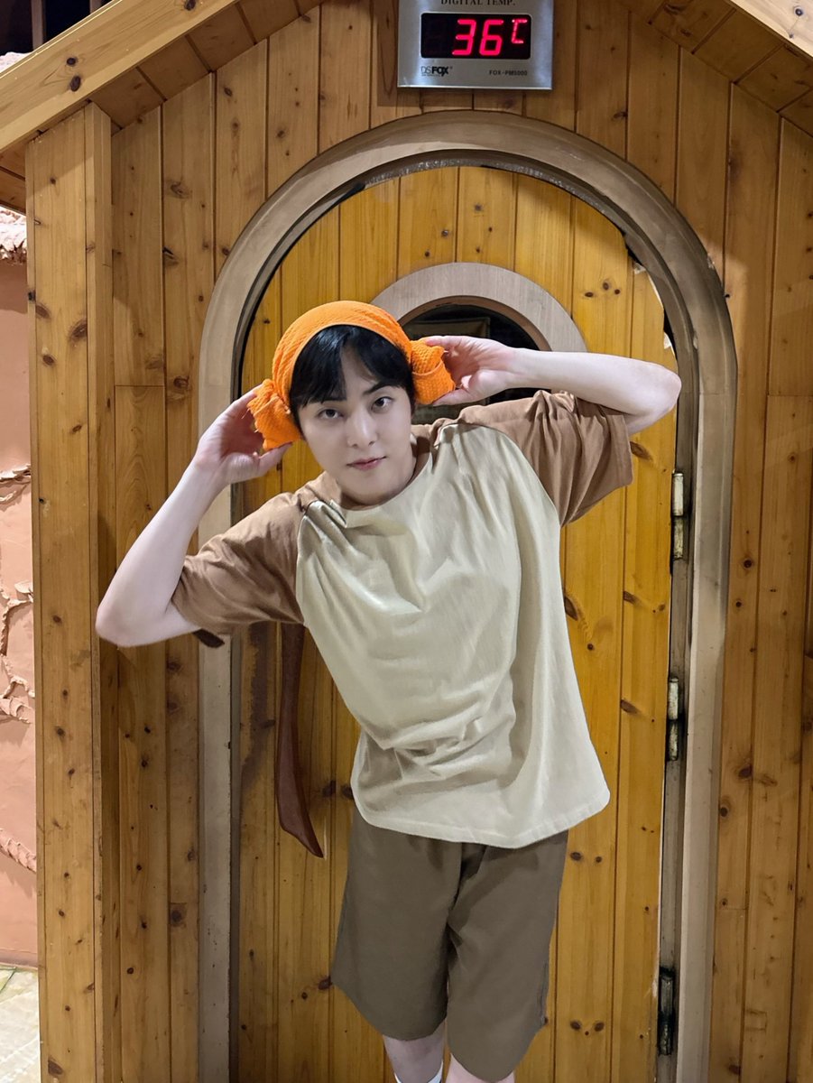 'KNOCK KNOCK!' (@knockknock0408) on Twitter photo 