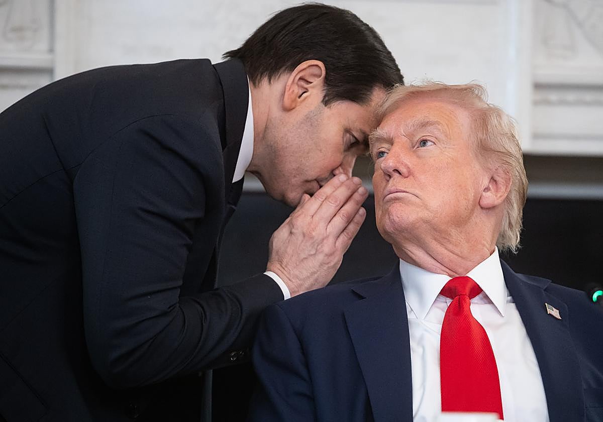 ¡Yankees de mierda, dejad a Cuba en paz de una vez! Marco Rubio y Donald Trump son unos terroristas. La Historia no les absolverá, la Historia les condenará