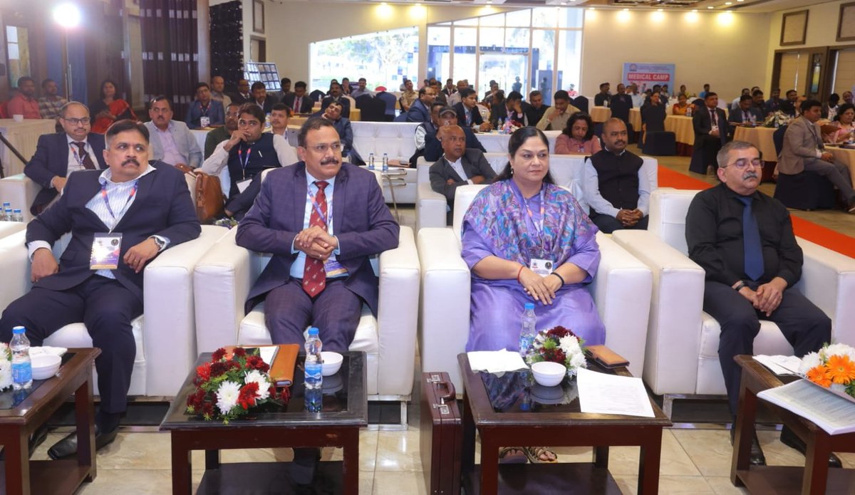 HomeMinister AP tweet media