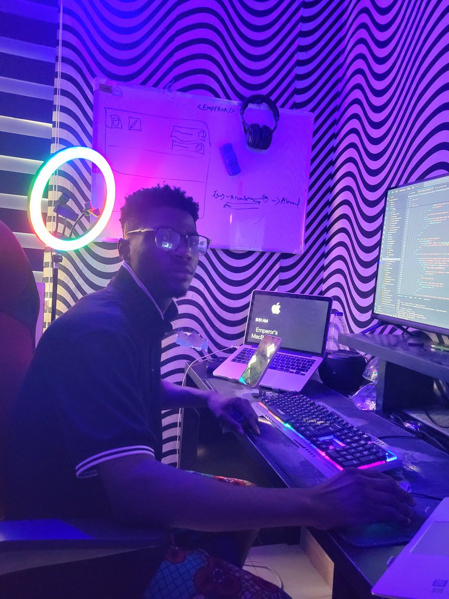 Emperor Chris tweet media