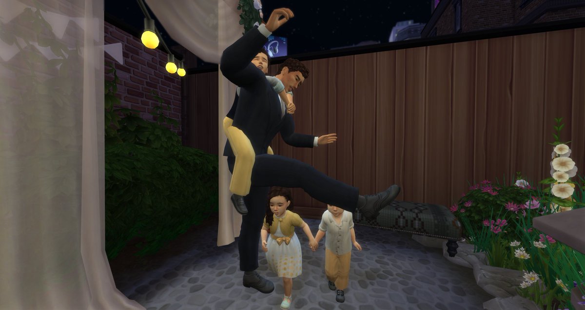 MY SIMS FINALLY GOT MARRIED 😝😝 #TheSims4