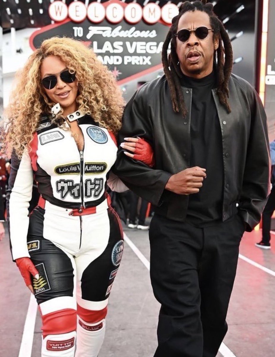 problemsminaj's tweet image. i mean they mad because in the end kenny and nicki is the better looking couple. allegations or not because they both have em