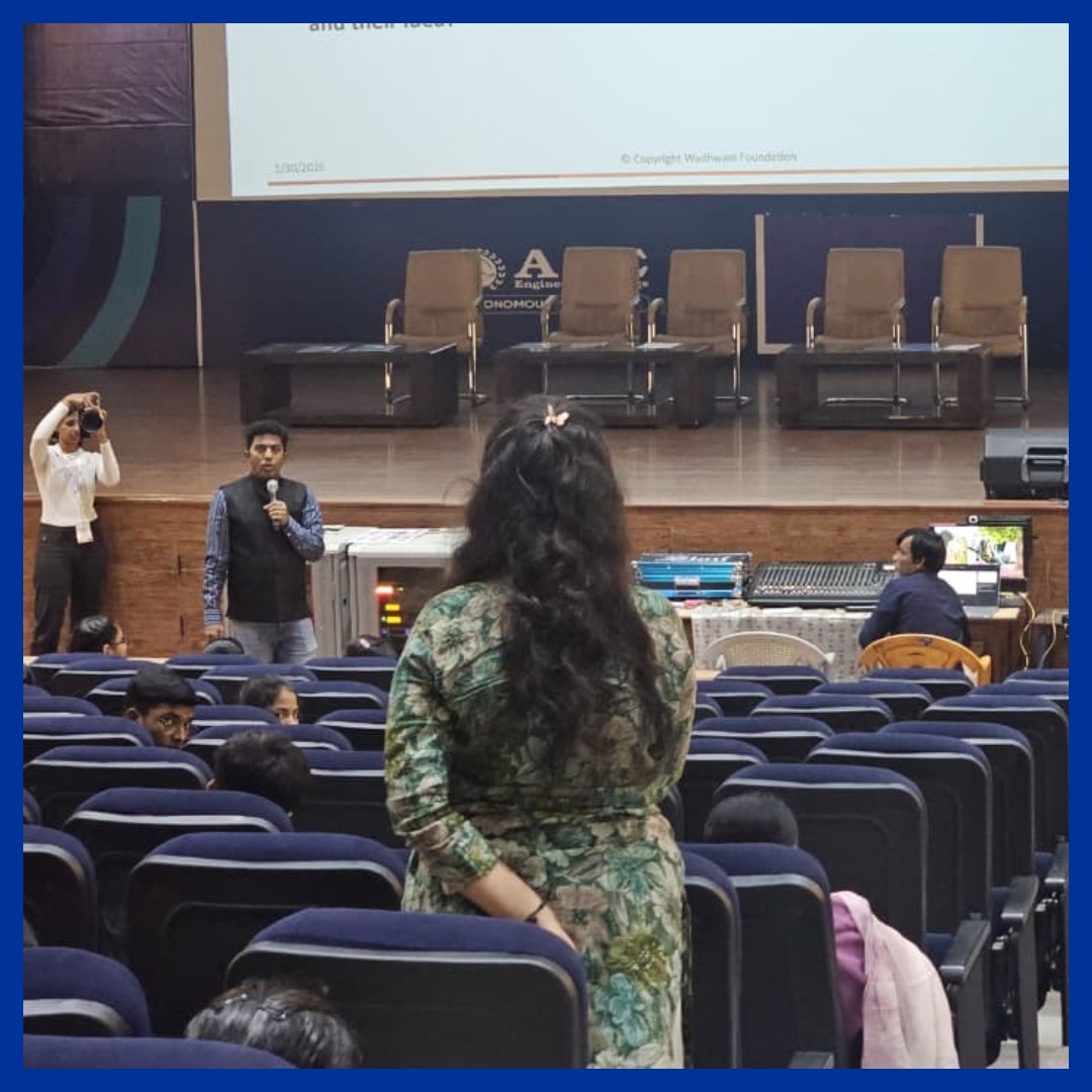 ace_engg's tweet photo. Three-Day Regional Innovation Mentoring Program – Day 3 Morning Session Boot Camp for Teachers &amp; Students of PM SHRI Schools.

#PMShriSchools #InnovationInEducation #MoEInnovation #mhrd_innovation #MHRDInnovation #StudentInnovation #MorningSession #ACEEngineeringCollege #MoEIndia https://t.co/byOaGDUXG8