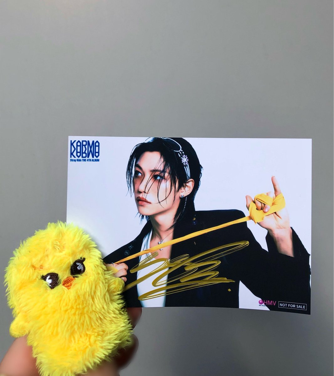 오늘 용복이 개별팬싸 후기📝

😍용복아 안농 한국에서 왓어
🐱안농하세요 
😍용보가 기분이 어때.?
🐱오늘 너무 좋아요 진짜 이렇게 와주셔서 감사해요
😍용복이가 선샤인이라 그런지 맑고 빛나 오늘✨ (이말이 꼭 하고 싶었음ㅋㅋㅋㅋㅋㅋㅋㅋㅋㅋㅋ) 사랑행🫶🏻
🐱너무 너무 고마워요 다음에 또 봐요