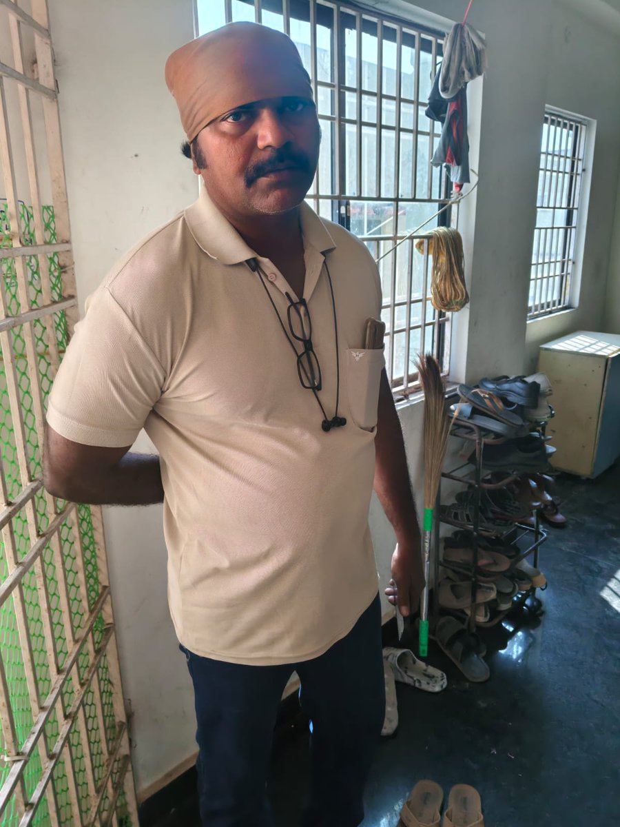 Advocate Naveen tweet media