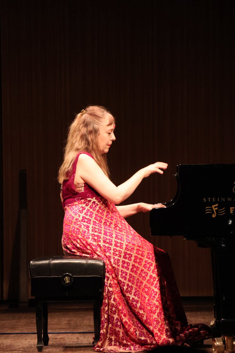 Royal Opera House Mumbai tweet media