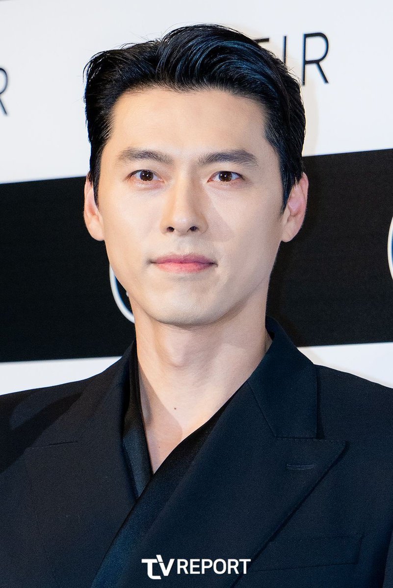 น้องอูจิน ฝากบอกลูกน้องเจมสฺว่า พี่เข้าใจๆ 😆😆 
พ่อพี่ตอนเกิด กับ พ่อพี่ตอนเกิดได้ครึ่งปี