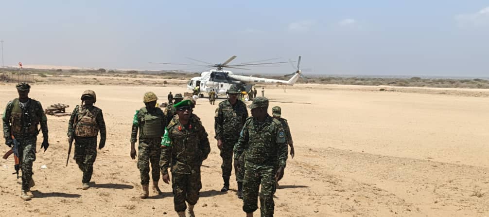 unrsce's tweet image. Ugandan peacekeepers in Somalia praised for professionalism &amp;amp; discipline. 

Their efforts strengthen peace &amp;amp; stability in Africa alongside UN &amp;amp; regional partners. 🌍👏

#UPDF #Somalia #Peacekeeping
