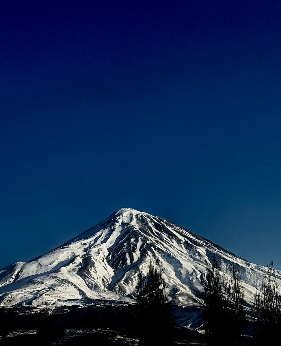 PLEASE DON'T STOP TALKING ABOUT IRAN 💚🕊❤️