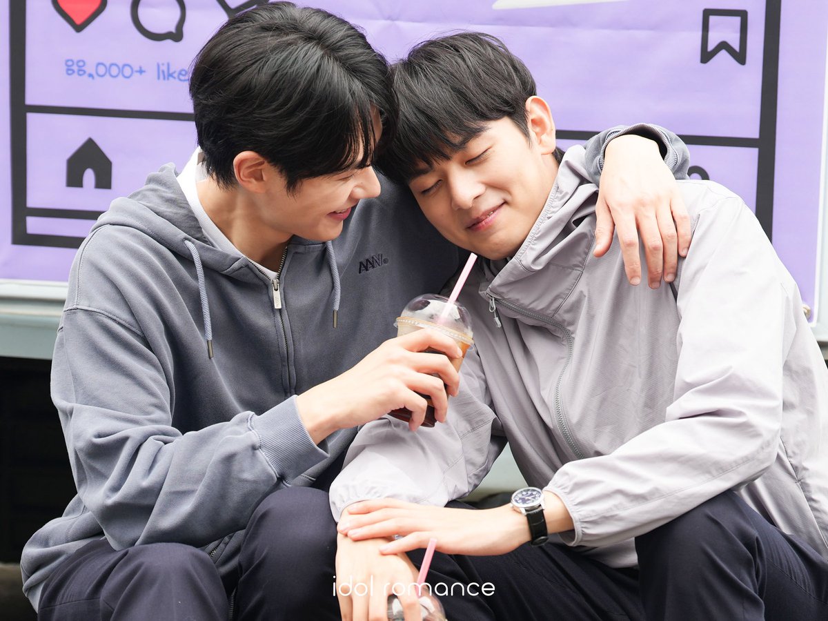 phafinseriesY's tweet photo. เอ๊ะๆ เรื่องนี้เหมือนใกล้จะได้ดูแล้วนะ
IDOL ROMANCE วายเกาหลี ปักรอได้เลย😁
นำแสดงโดย
"Woojin" & "Hyesung" #신정 #우지한
📌 Coming Soon
#IDOLROMANCE
#언제나다시만나 #신정유 #우지한 https://t.co/uG9zX88Gbd