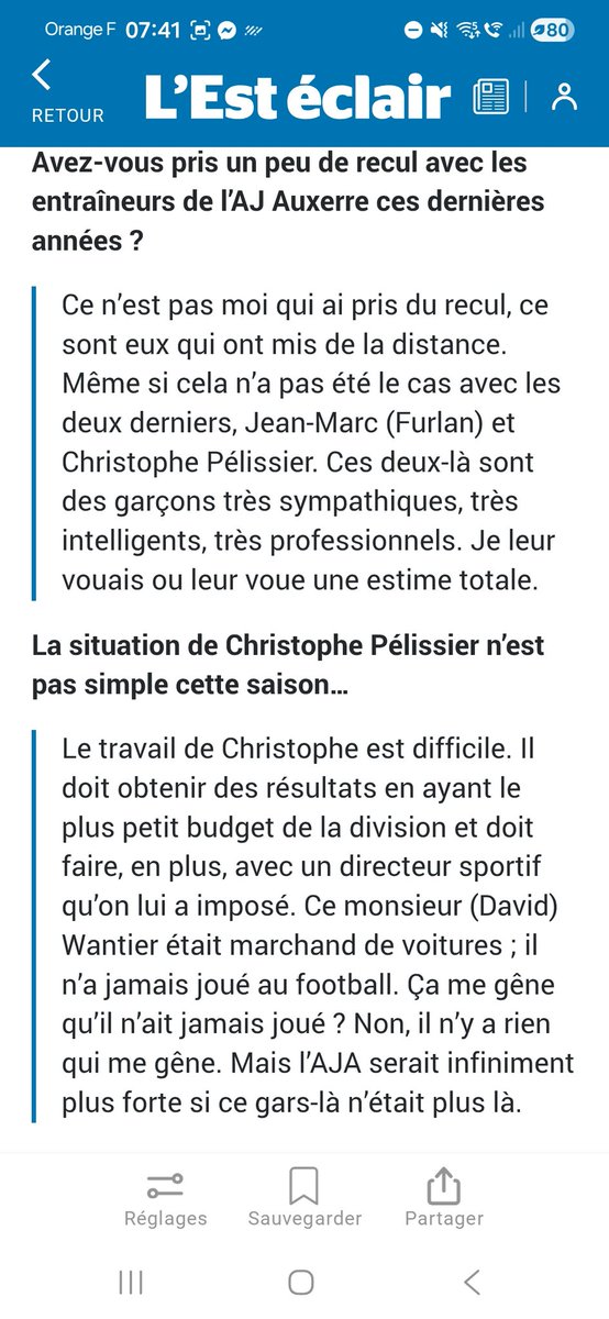 pierrickpers's tweet photo. #teamAJA Cest signé Guy Roux ! Lisez ! https://t.co/6Sw4JsJ9Yq