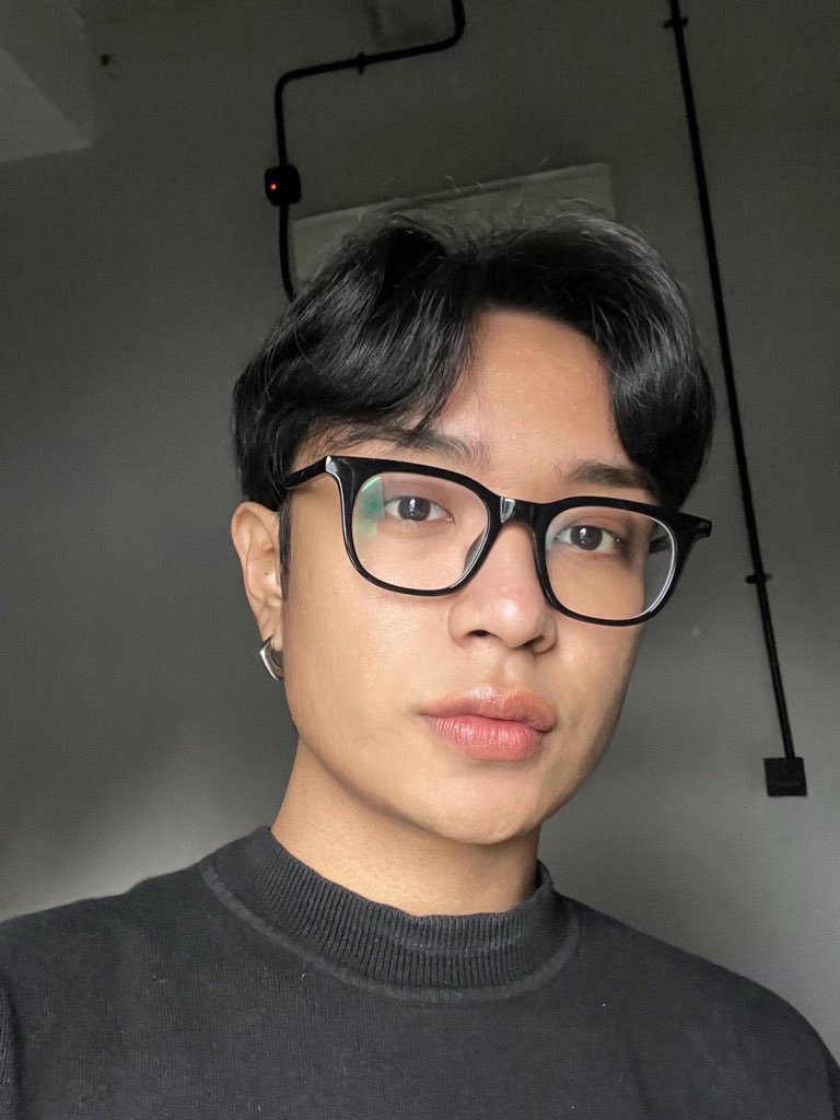 𝒶𝓇𝓋𝒾𝓃𝓏𝓎 ★ tweet media