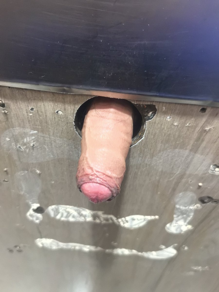 I只CI威 tweet media