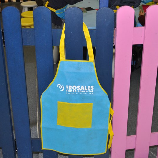 🚸 Club Infantil 🚸

HOY desde las 17:30h.
Haremos un taller centrado en el mundo de los cuentos, juegos, dibujos y manualidades 🐲👸🏻👻🏴‍☠️
Actividad gratuita en el espacio dedicado de la planta baja.

#ActividadesInfantiles #LosRosales #Coruña #Niños #ClubInfantil