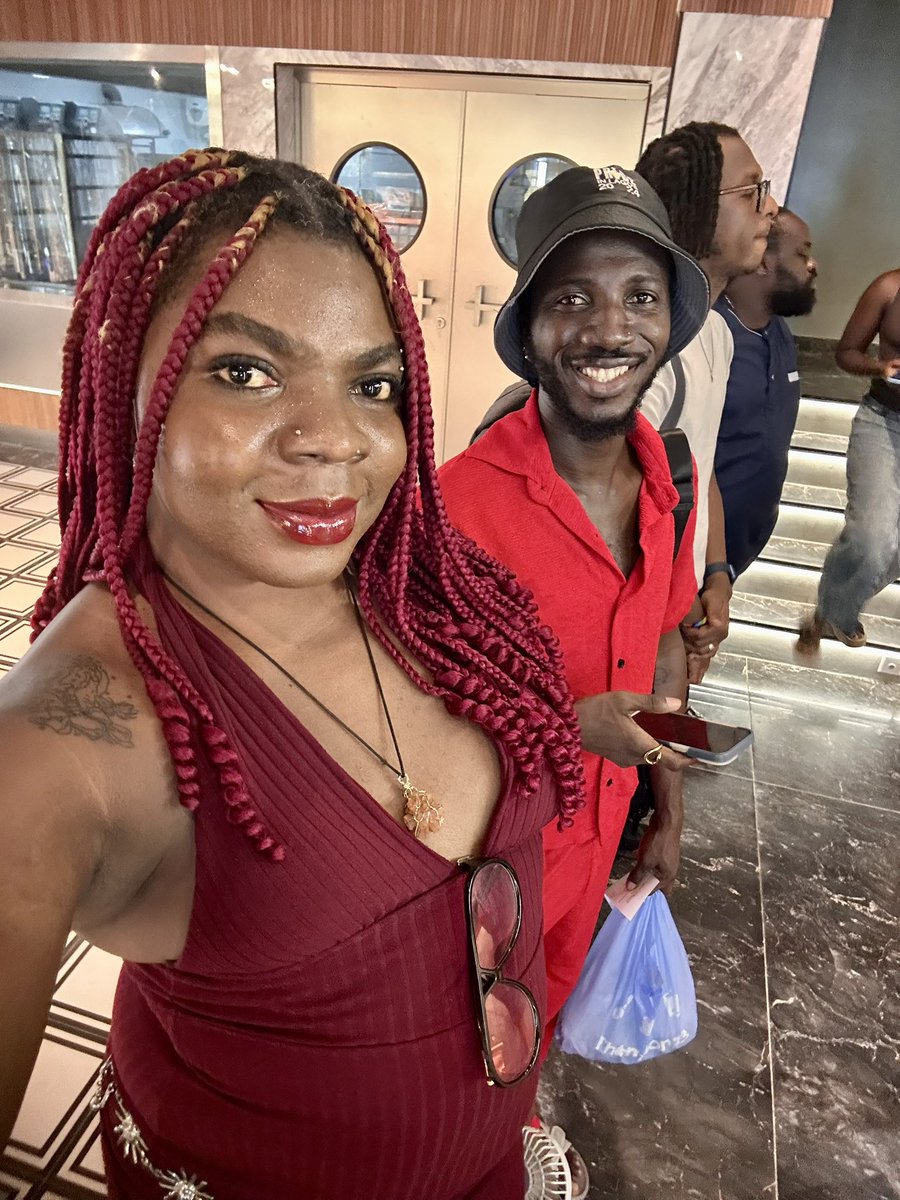 kimDavou1's tweet image. Herstory in the making 
Arewahotsauce