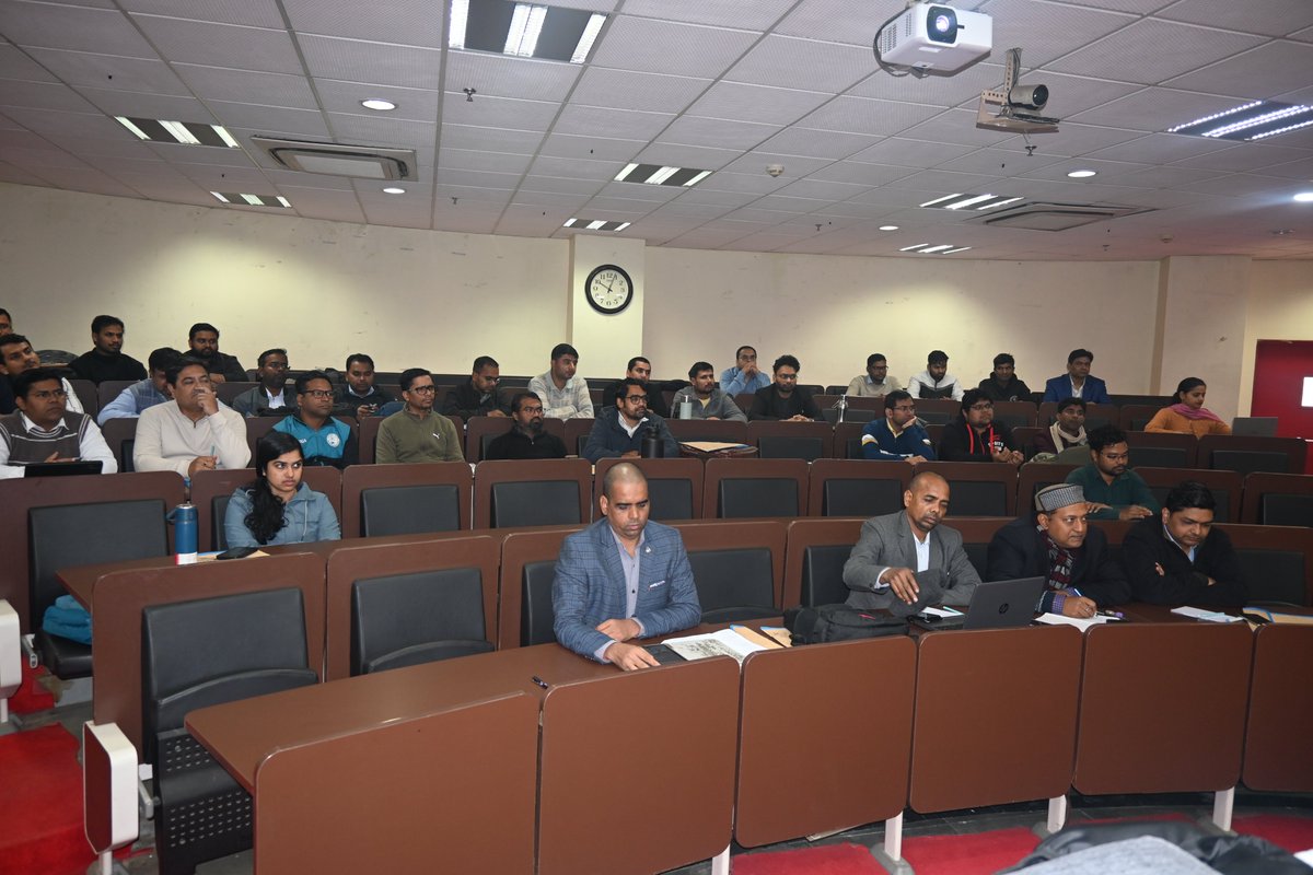 IITPAT's tweet photo. A one-day Rashtriya Karmayogi Jan Seva training programme under MoE &amp; CBC was conducted at IIT Patna on 29 Jan 2026, with 36 faculty and staff members participating.
#IITPatna #MoE #CBC #RashtriyaKarmayogi #JanSeva #CapacityBuilding https://t.co/UVC9p4bpC3