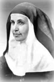 ElCicerone_'s tweet image. Tal día como hoy nace en nuestra ciudad un ángel del cielo: Santa Ángela de la Cruz.
La santa sevillana nació en una casita de dos plantas con un pequeño jardín en su fachada. Aún hoy viven en ella siete monjitas que dedican su vida a las necesidades de los pobres de la ciudad.