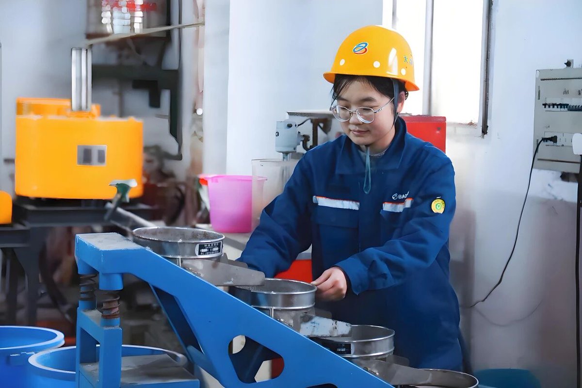 FBaosteel's tweet photo. #Baowuer Chen Zhen, the Young Engineer with a Magic Touch for Ore https://t.co/CuAZi4cUzS