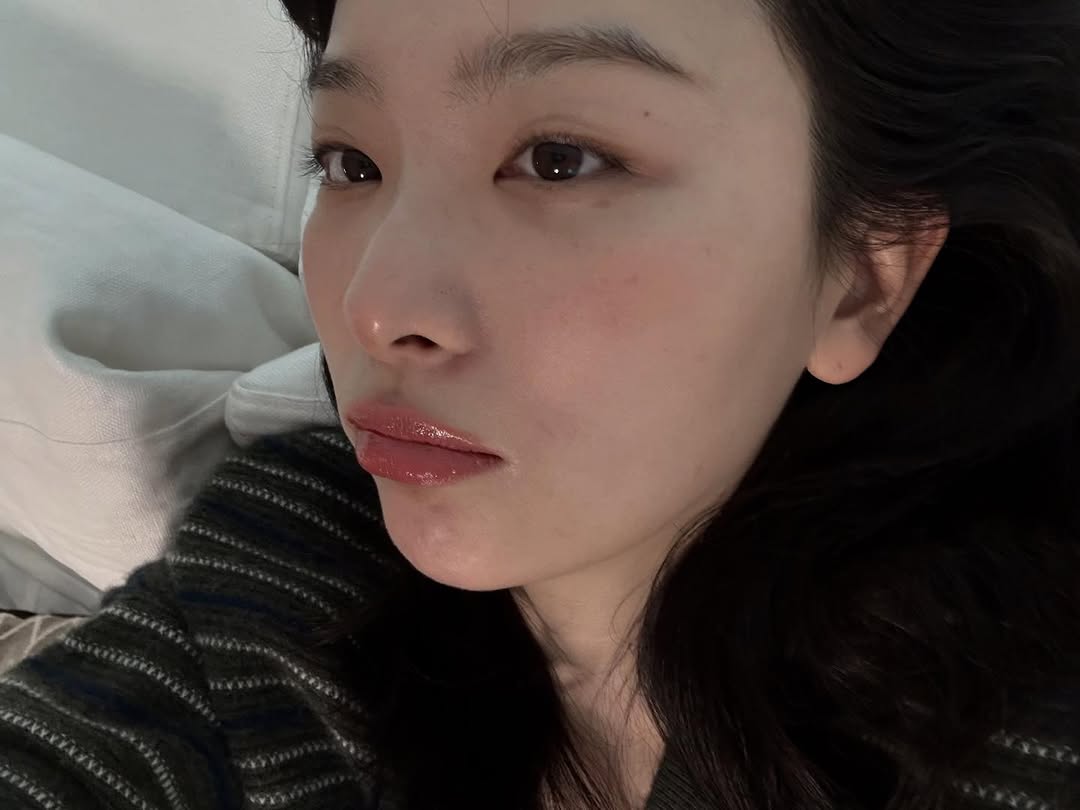 슬기 Seulgi tweet media