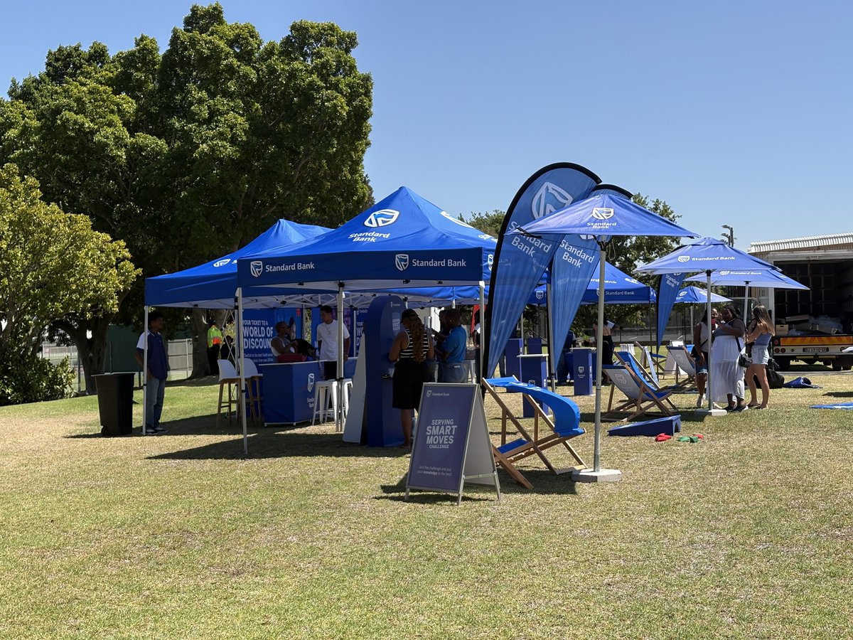 5FM's tweet image. We outside with @StandardBankZA for #OWeek Tune in 12-3pm for all your student hacks🤩💪🏽