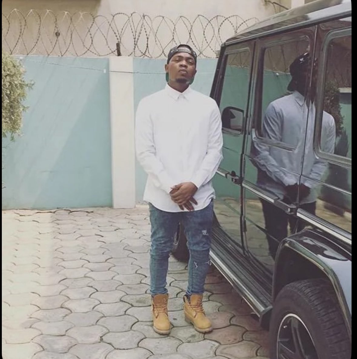 Who you help ?

Baddo forever bro