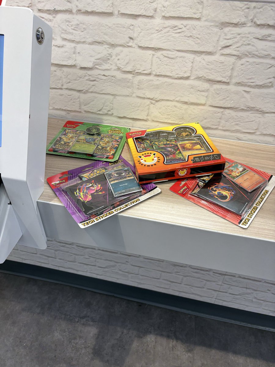 Pokémon Deals, Stock & News UK tweet media