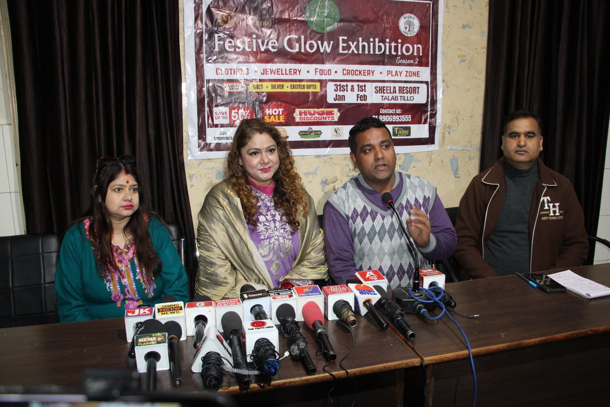 SahilMa00340166's tweet photo. #Festive Glow #Exhibition_Season 2,Organised By #Design Ear #Boutique 
#Talab Tillo #Road Sheela #Resort Jammu
#January 31 to February 1 #Offer 

@Keshavchopra007 @iamsatsharmaca @BaldevOfficial @BJPmunish @SupriyaShrinate @gauravcsawant @AmitShah @narendramodi https://t.co/DCMizsfE3D