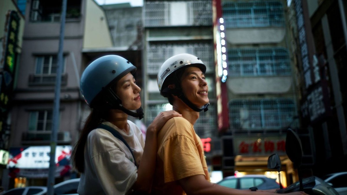 koreanoli's tweet image. Them 💔