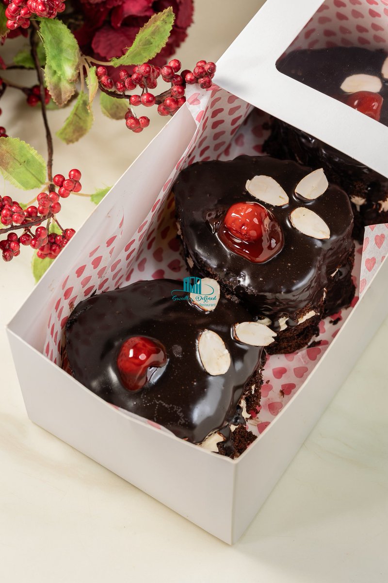 💕 Valentine’s Sweet Treats 💕

Indulge in our limited-edition Valentine’s pastries, crafted with love for couples, friends &amp; family 🍰❤️ Pre-order now on 

Orders: 0780322777 | 0776833500 | 0760275451

#ValentinesDay #SweetlyDefined #Pastries #Love #GiftIdeas 💗