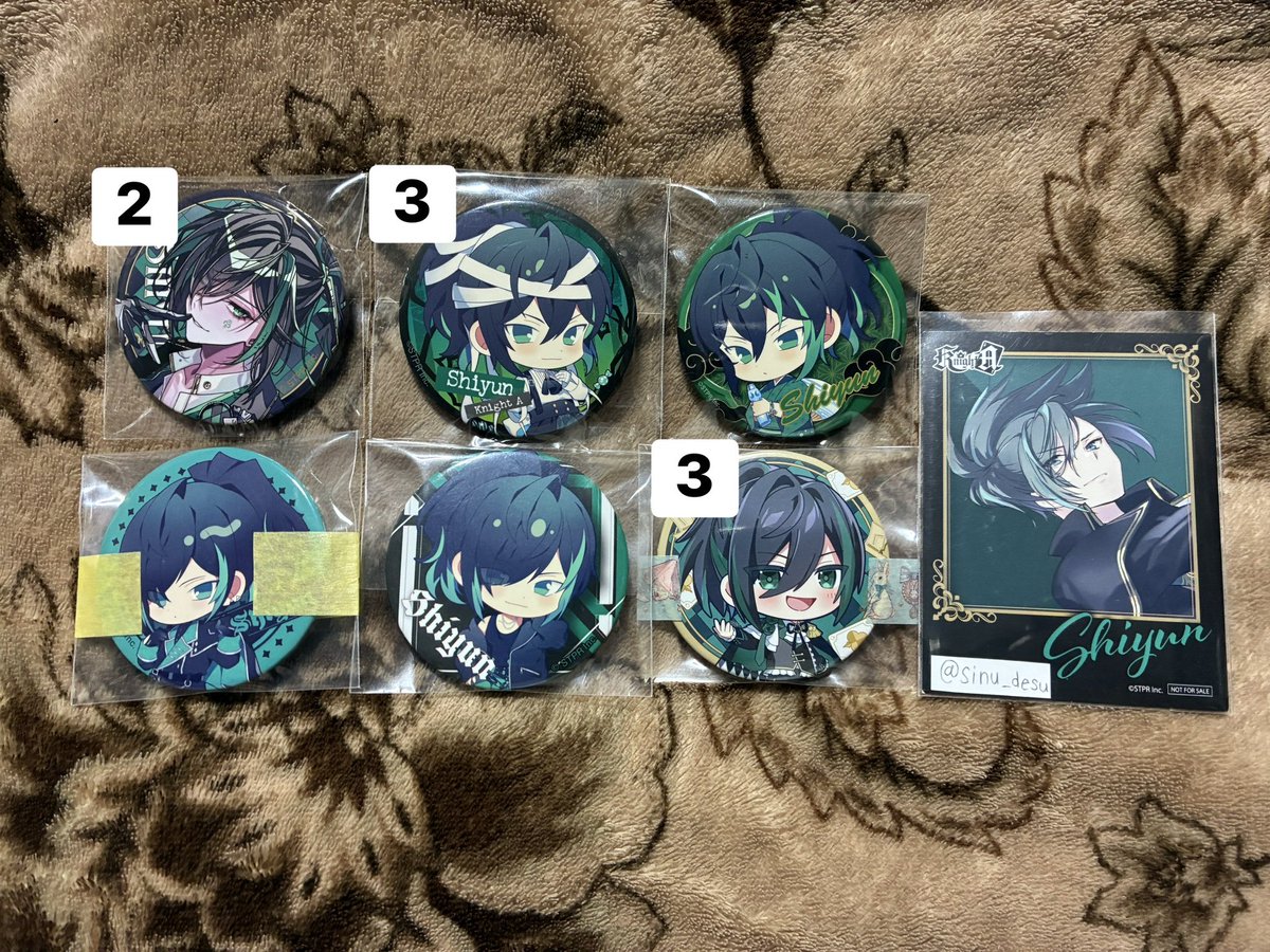 sinu_desu's tweet photo. 求：4枚目or固ツイ
譲：1〜3枚目

現場ならすとふぇすのみ可能です。

 #騎士Xグッズ交換 https://t.co/axOep174If