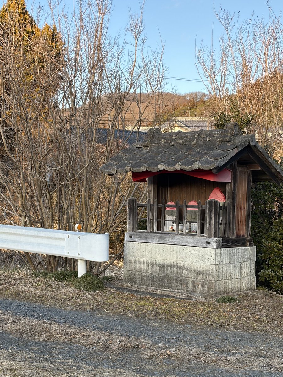 思い立ったが吉日なので、七夕坂入口に行ってきました
あとで蓮メリも描いて上げます～