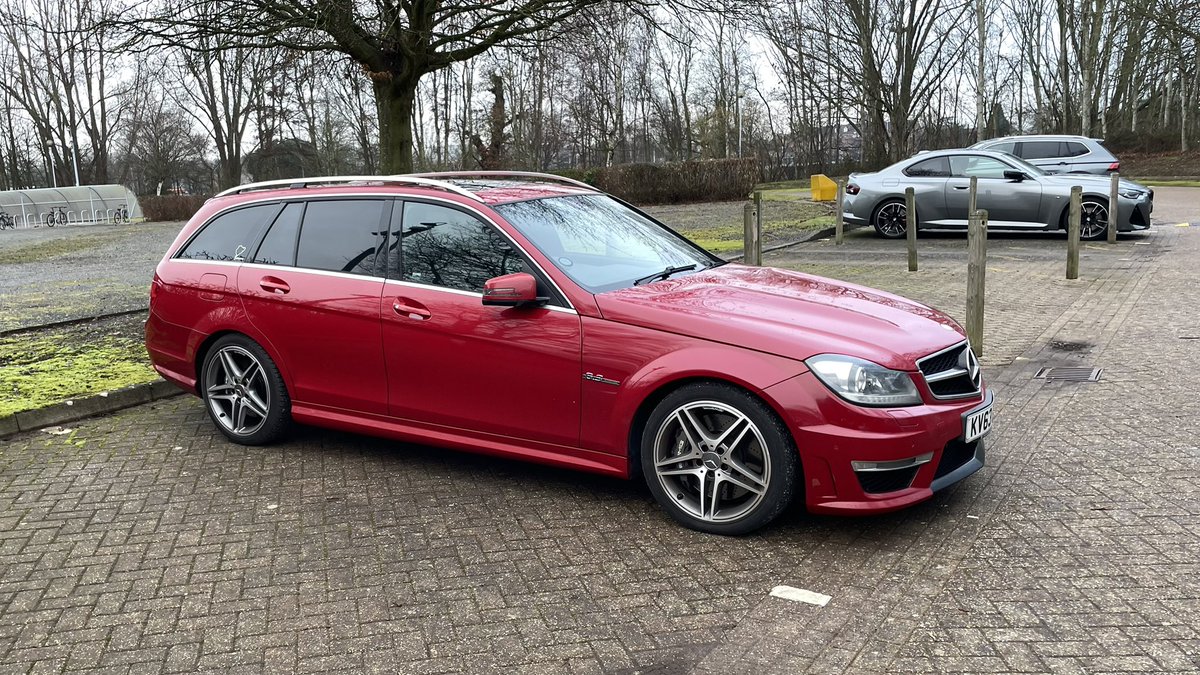ShropsArchitect's tweet photo. Mercedes-Benz C63 AMG in red.
#CarTwitter #ACTCP
One for @hjwakerley https://t.co/jo0JzZ5XDx