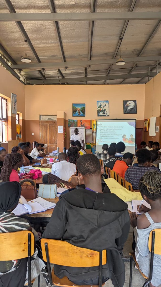 Pacekenya's tweet image. Our graduates are strengthening their understanding of Uganda’s education system, child protection, and parent engagement while building a solid foundation for fieldwork.
Equipped and confident, they’re ready to support learners in their communities.
#ForChildren #ForEducation